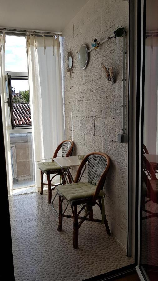 Un Pied A Terre Apartment Carcassone Exterior photo